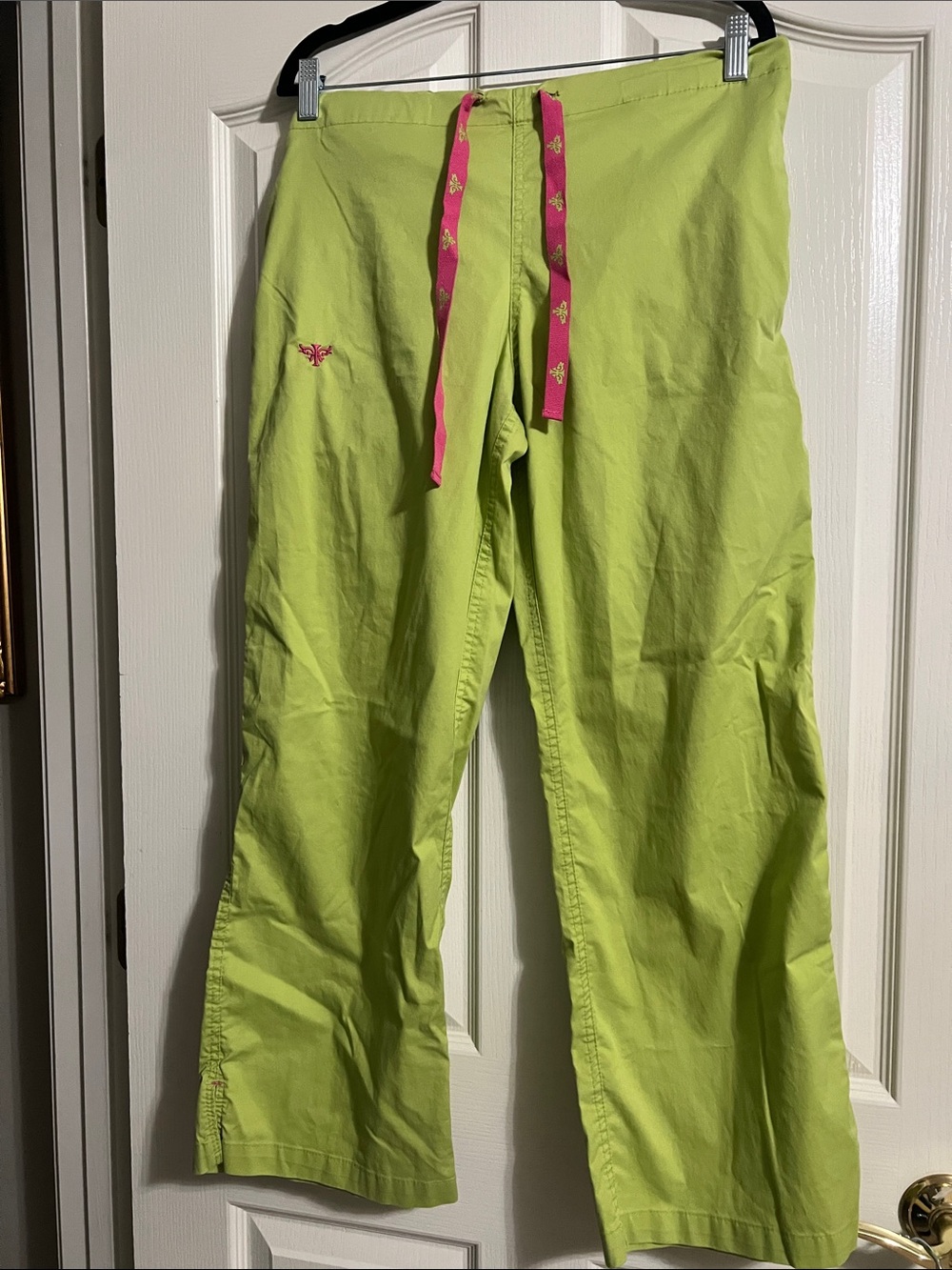 Med Couture  Lime Green Woman’s Scrub Pants with Pink Drawstring